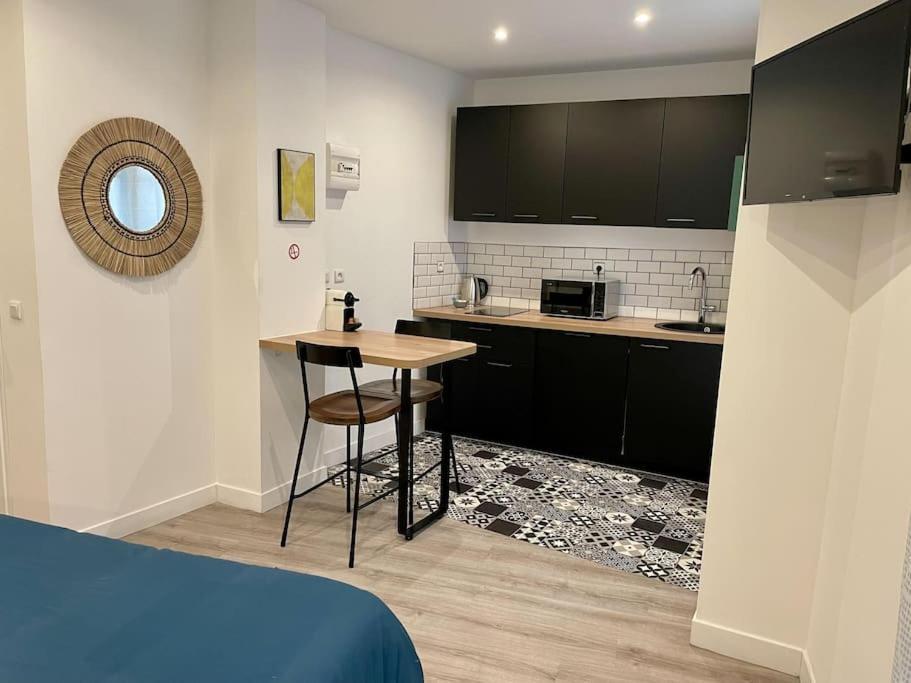 Le Moulin 3 - Appartement Tout Confort Centre Ville - Beziers - Wifi - Tv Connecte ภายนอก รูปภาพ